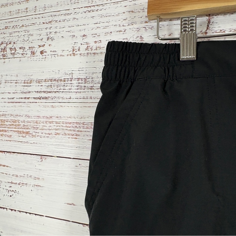 L.L. Bean Black UPF 50+ Stretch Board Shorts - Picture 2 of 13